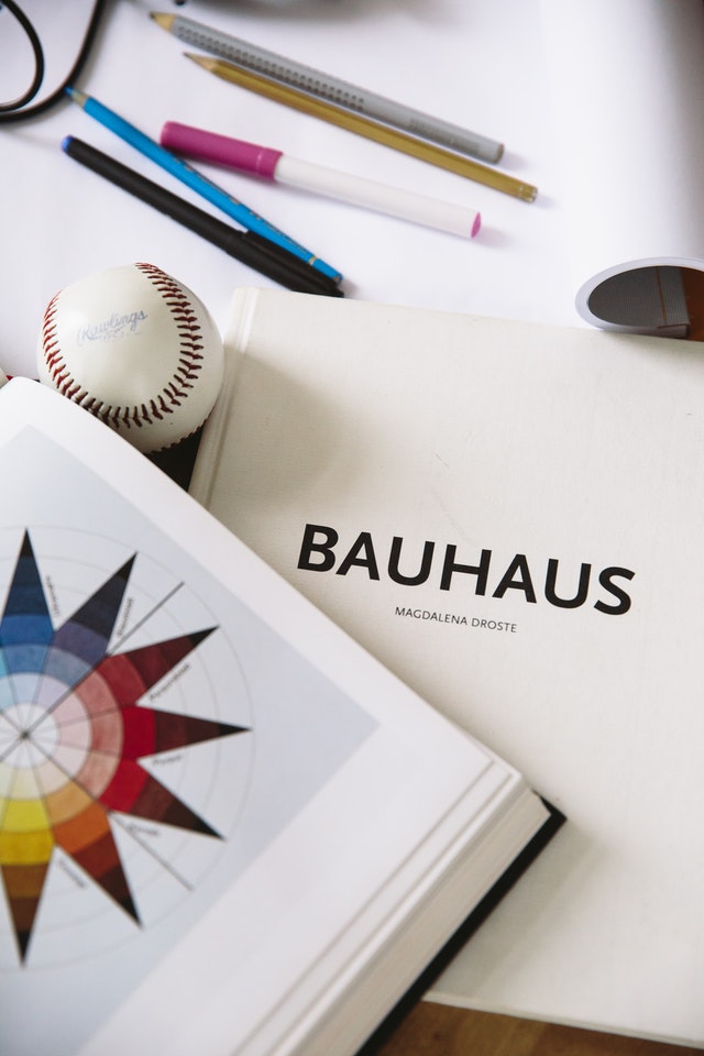 Ideología Bauhaus en las páginas web